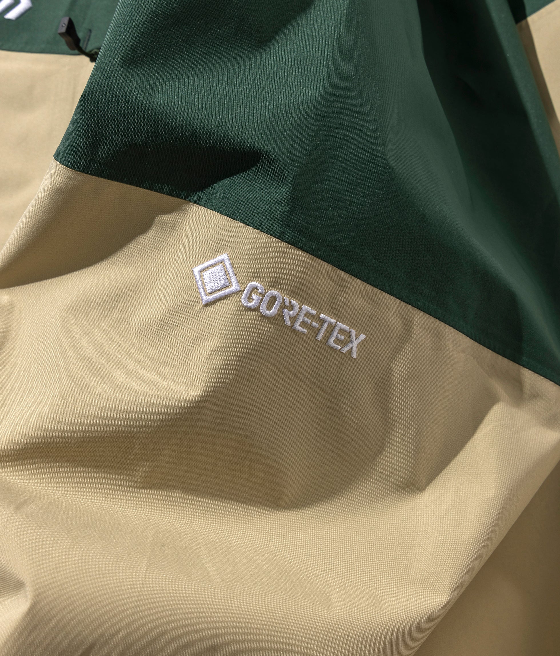 GORE-TEX 2L SHELL JACKET