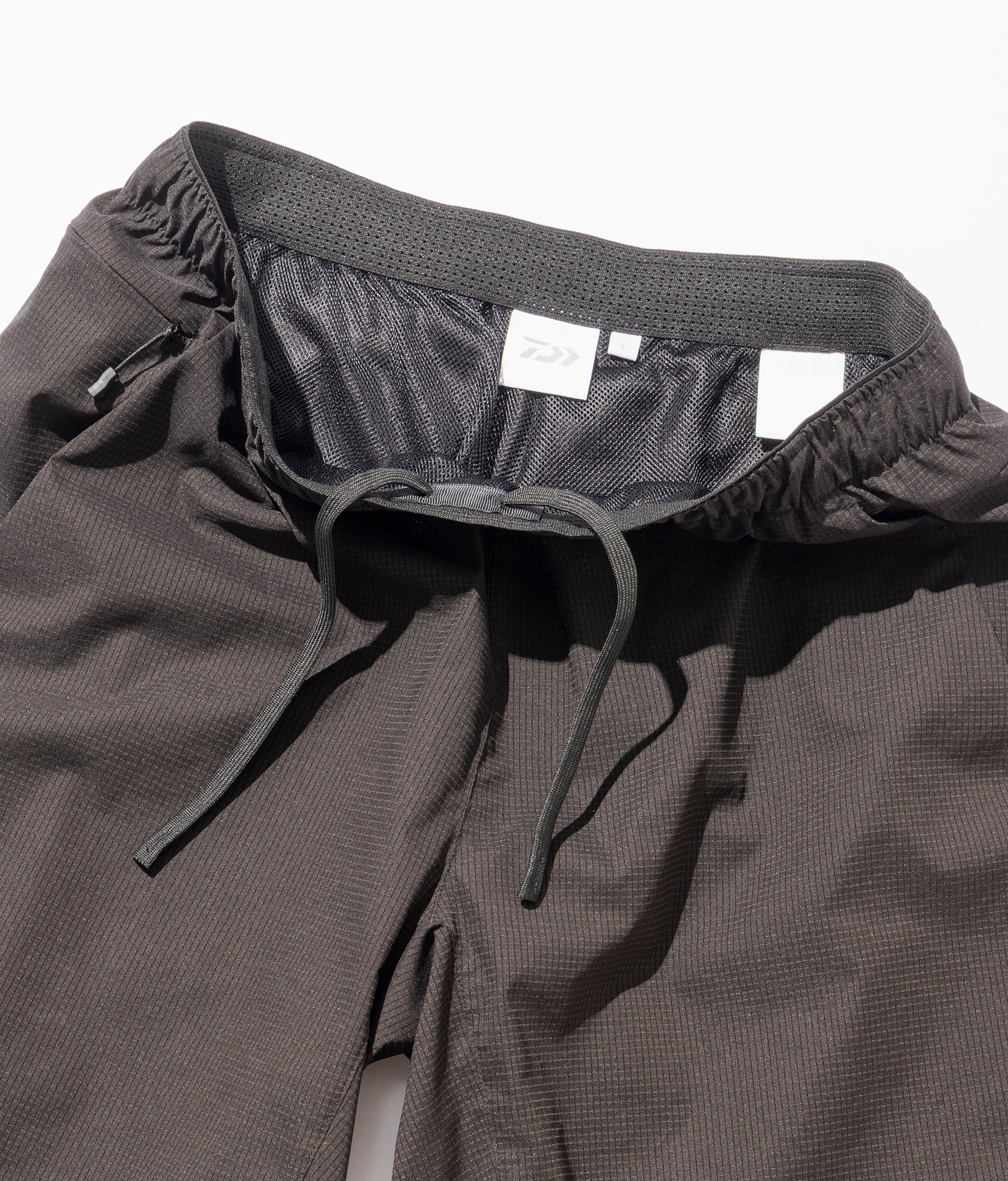 DOT AIR SHORTS
