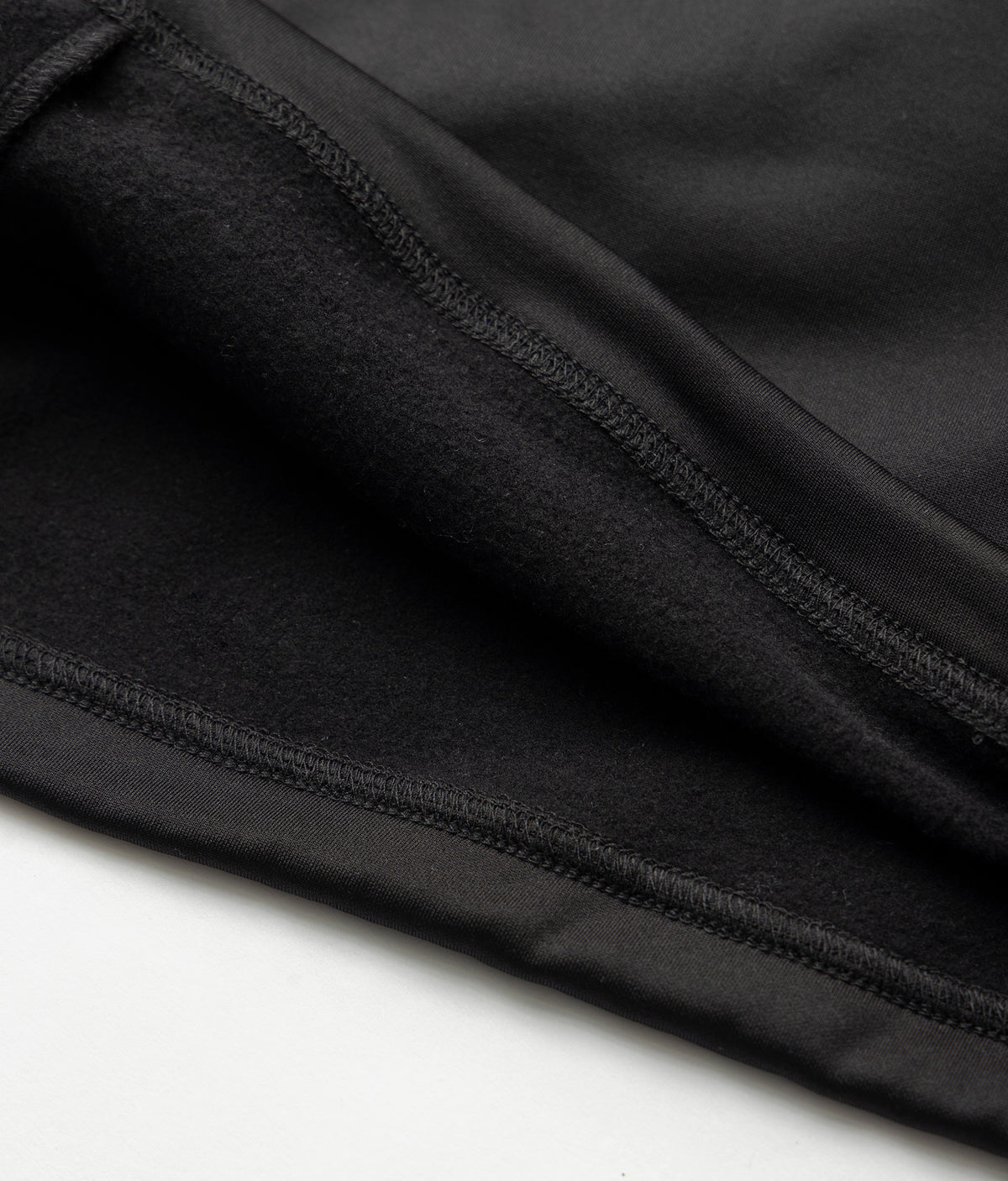 DANRO TECH CREW NECK SWEAT