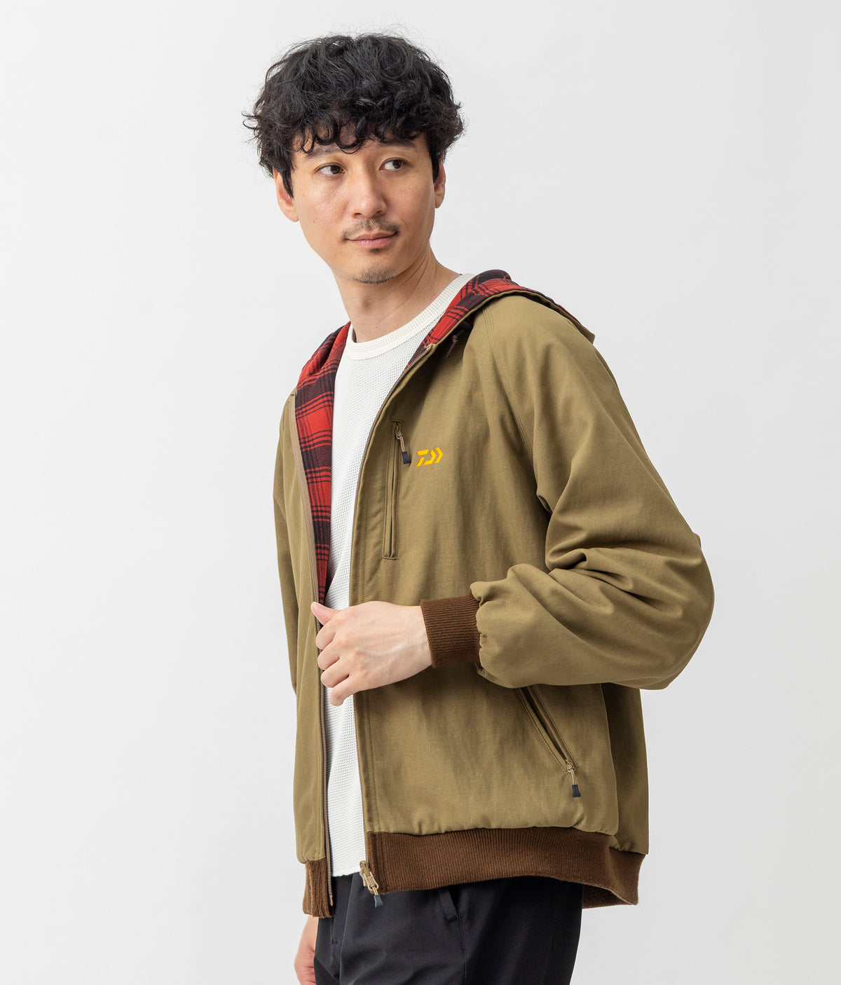 model:178㎝, B85, W70, H88 Lサイズ着用