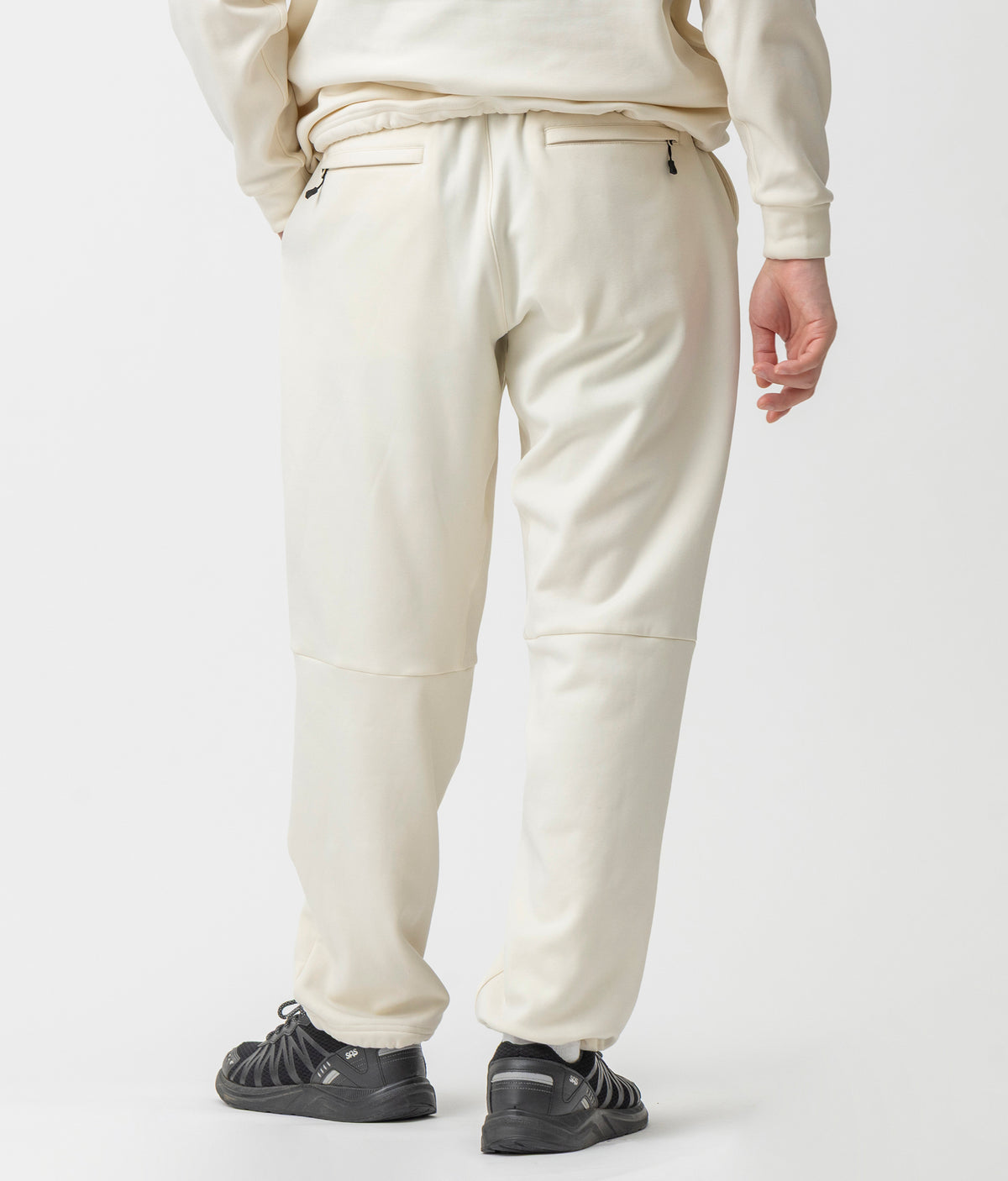 DANRO TECH SWEAT PANTS