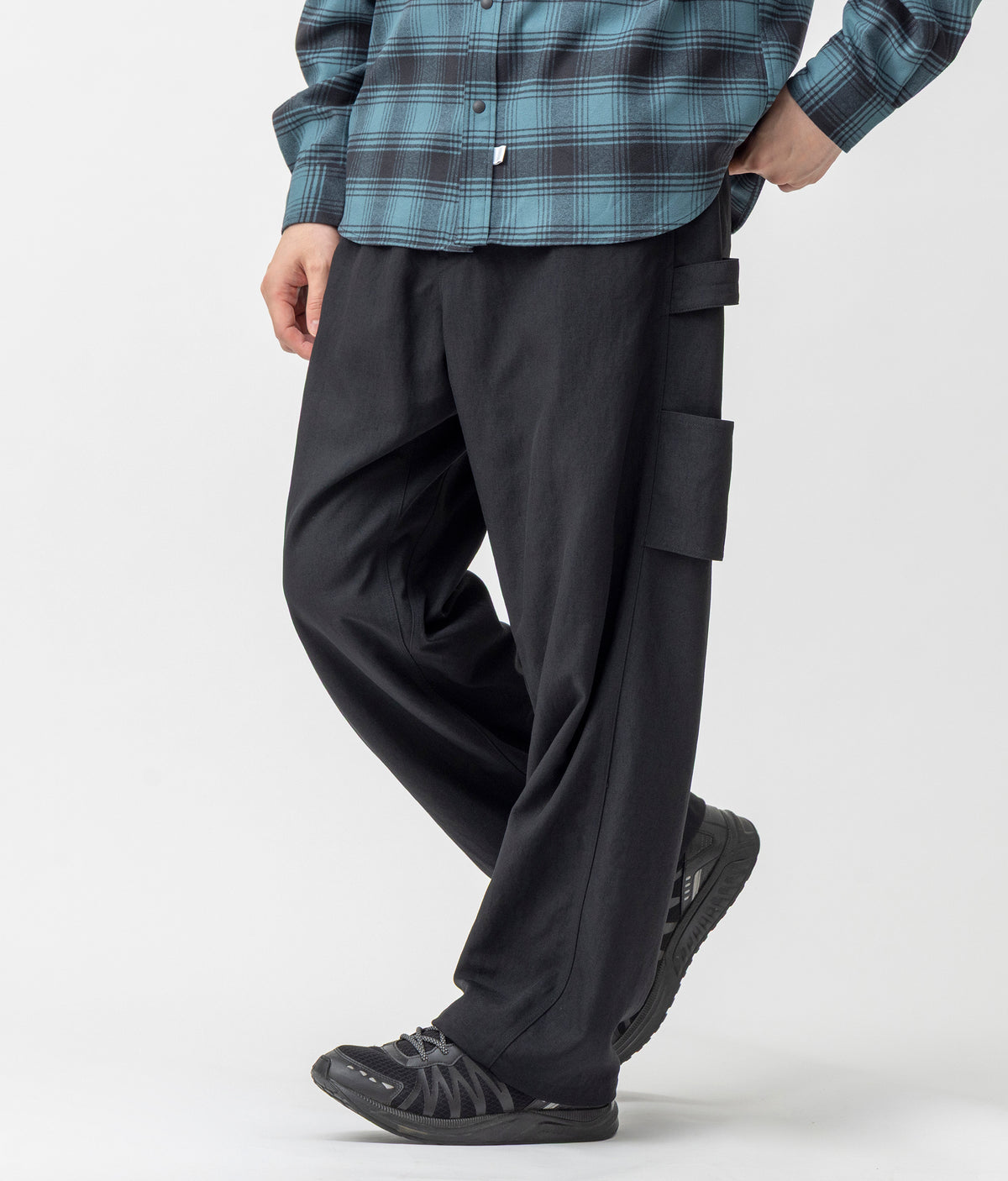 model:178㎝, B85, W70, H88 Lサイズ着用