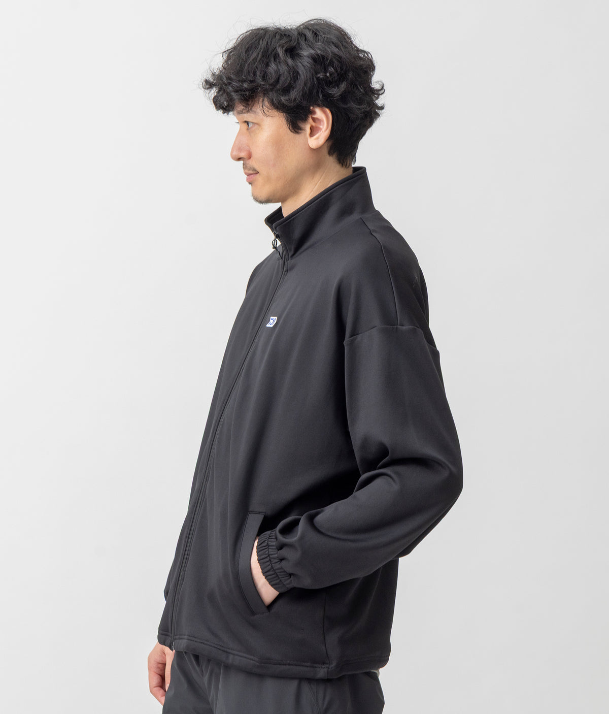 DANRO TECH ZIP UP SWEAT