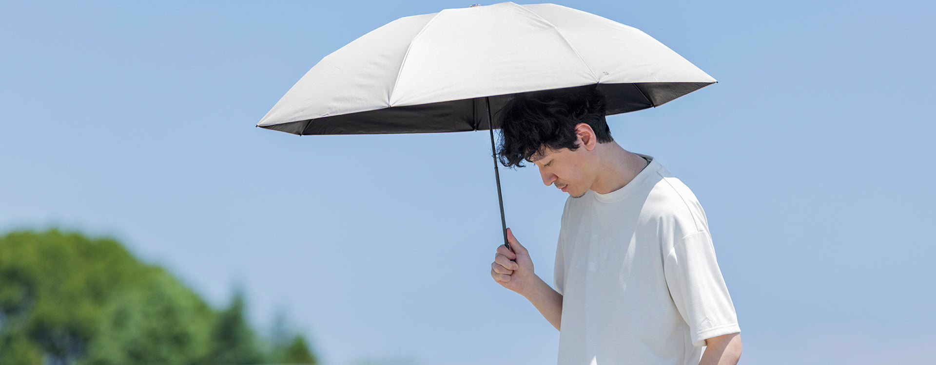 晴れの日も、雨の日も。軽やかに、心地よく。