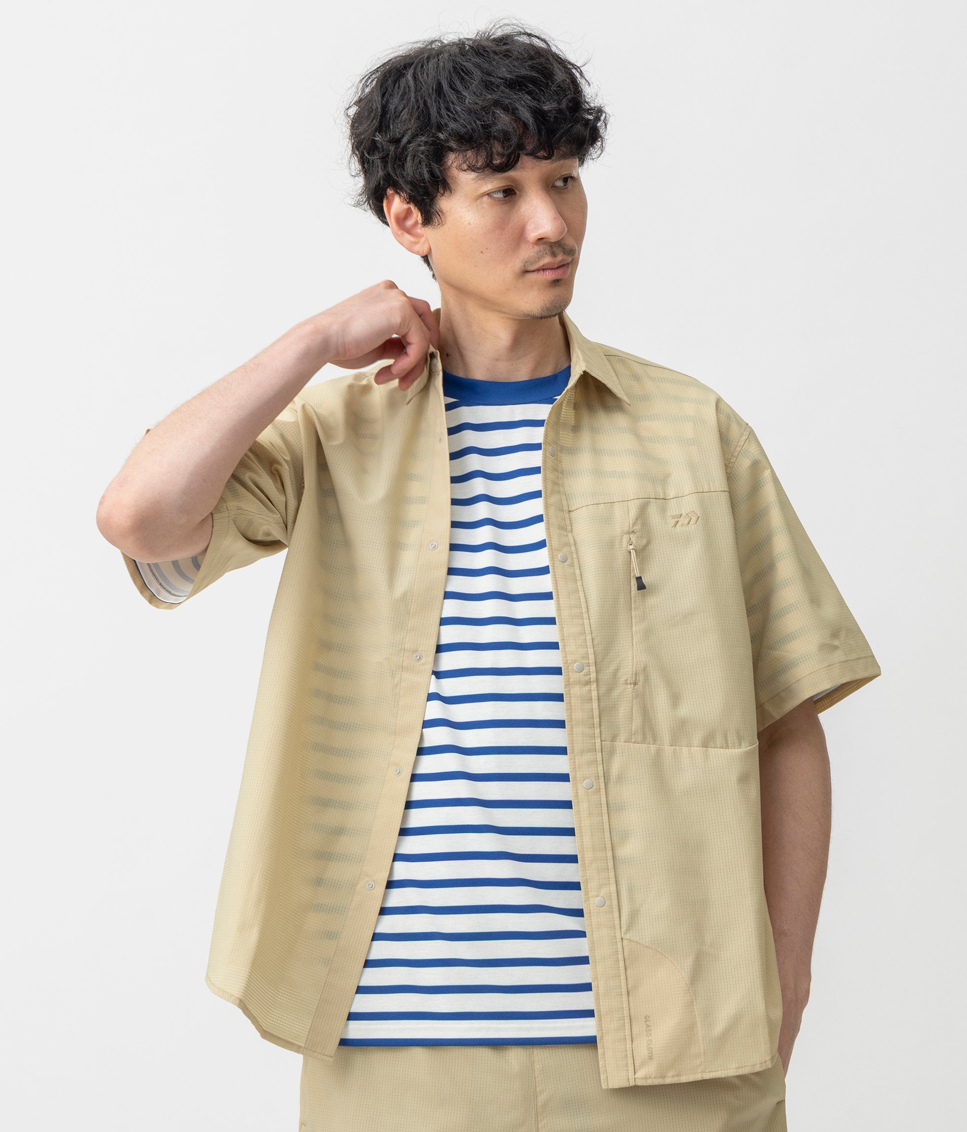 model：178㎝, B85, W70, H88 Lサイズ着用
