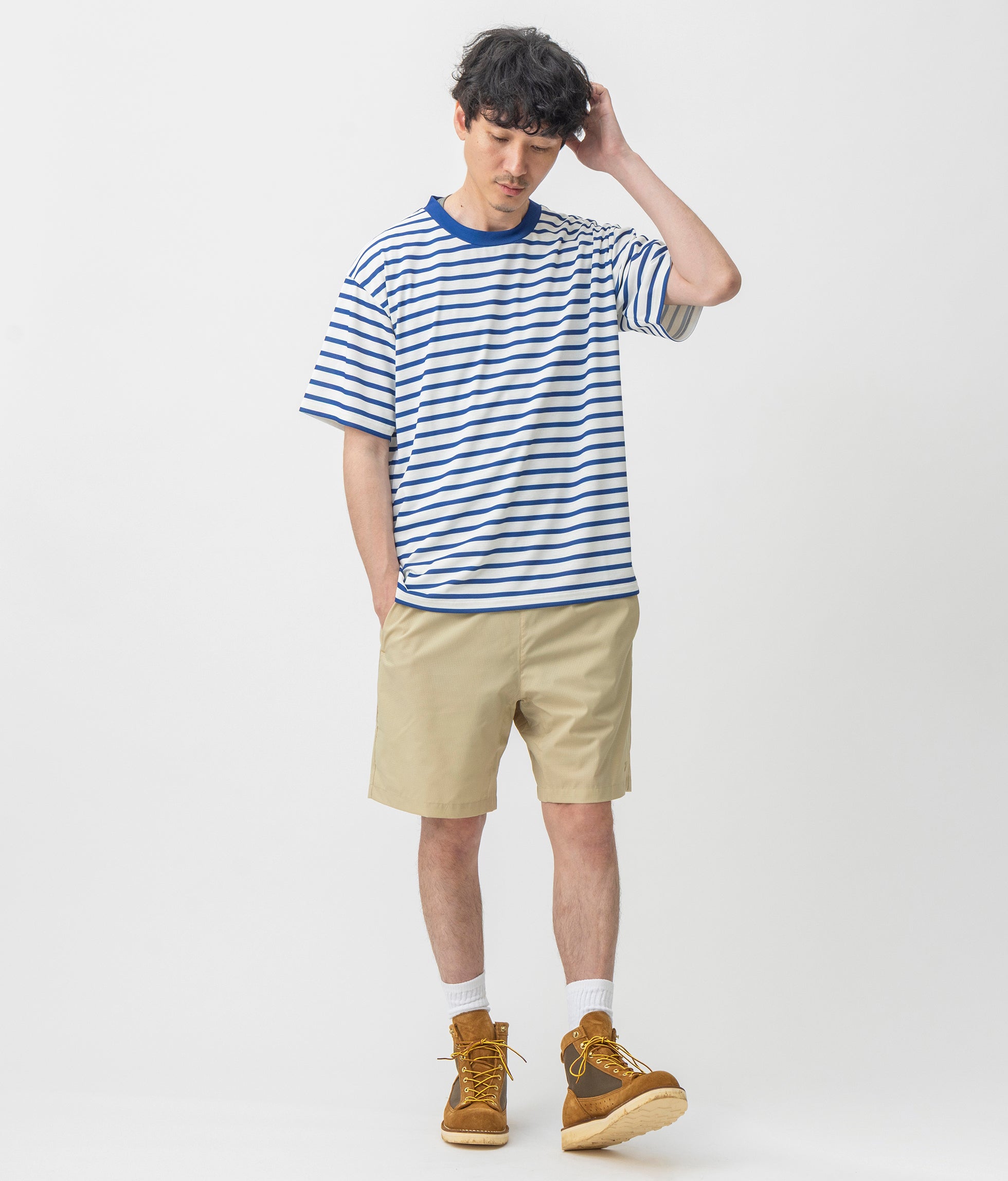 model：178㎝, B85, W70, H88 Lサイズ着用