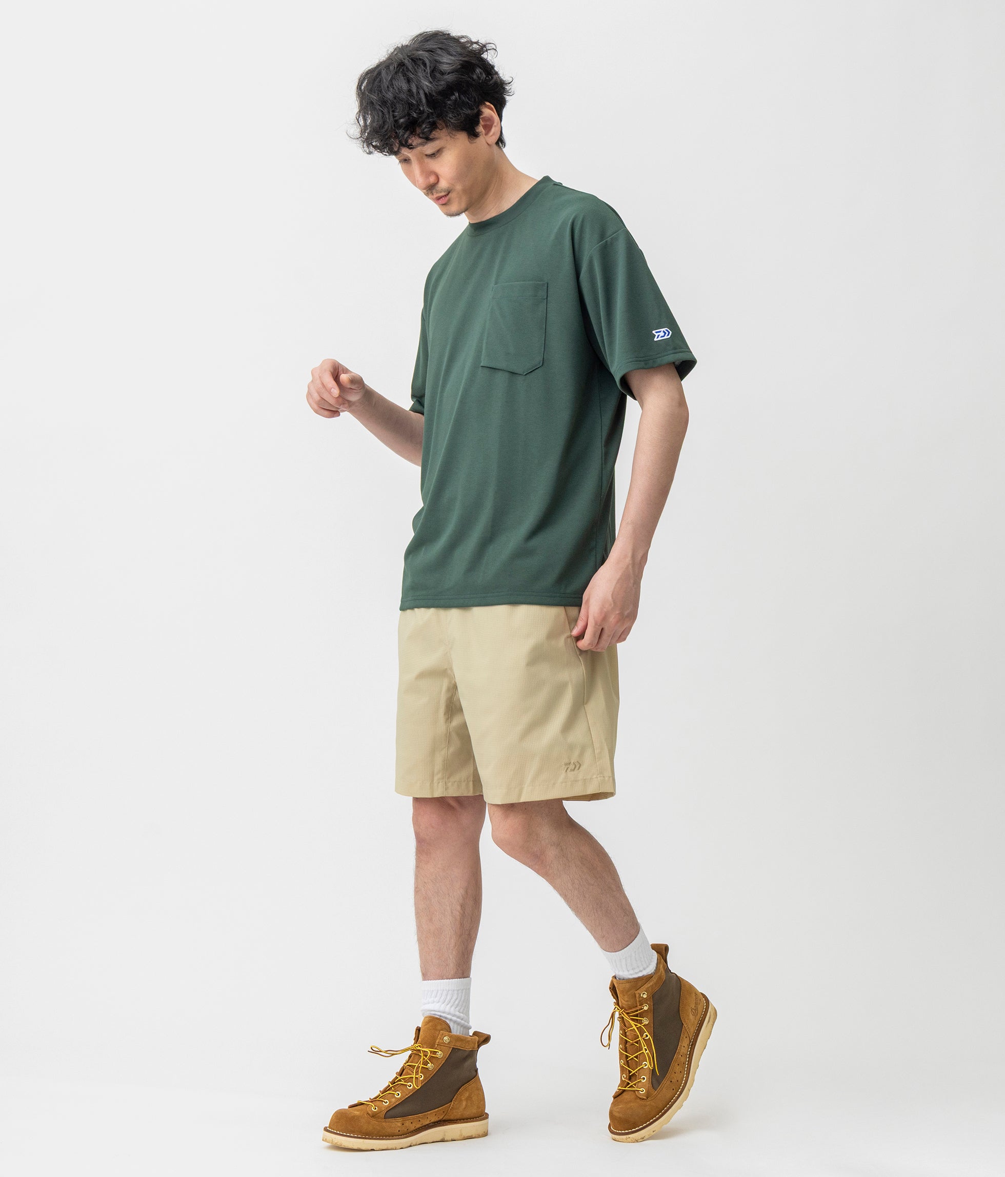SHADE POCKET T-SHIRT