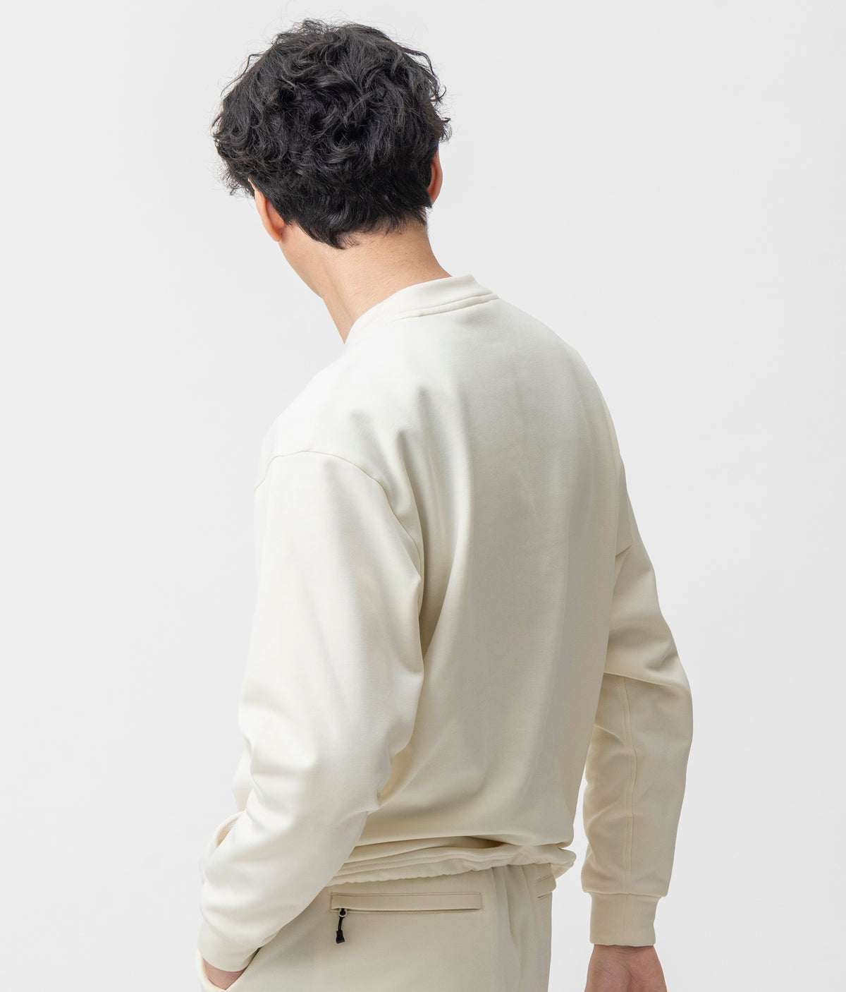 DANRO TECH CREW NECK SWEAT