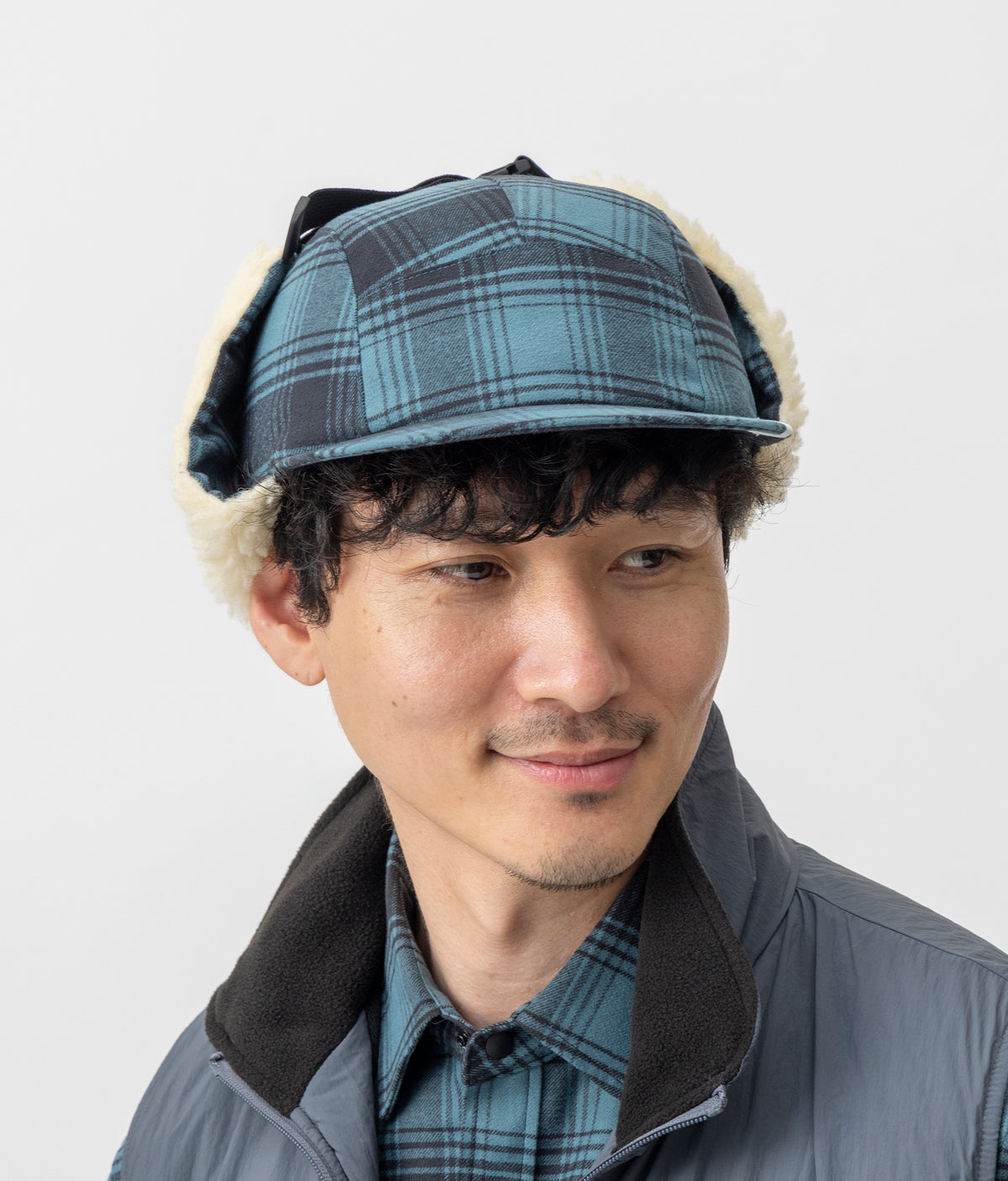 FLANNEL EAR FLAP CAP