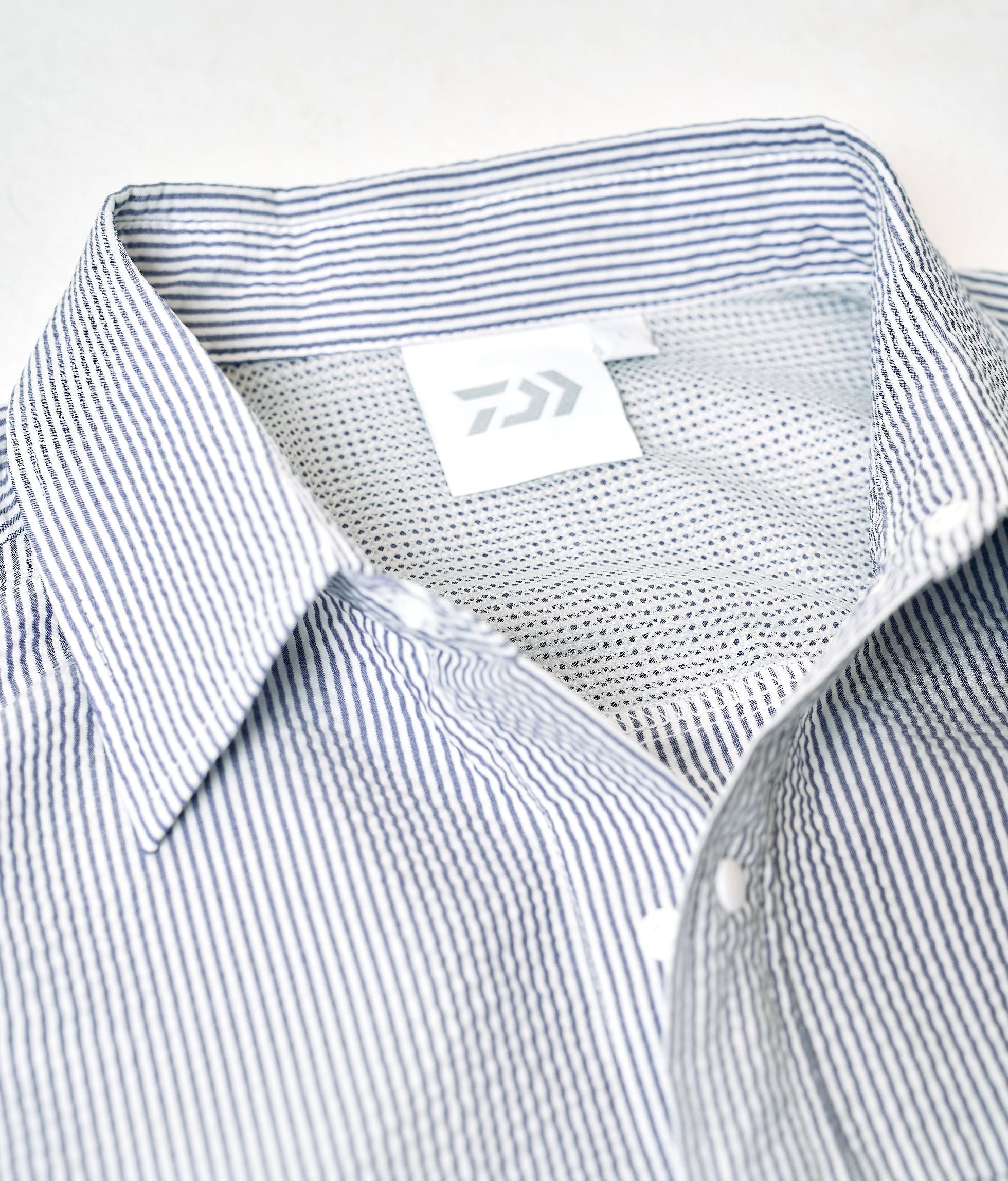 DOT AIR SS SUCKER SHIRT